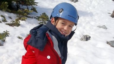 پسر 9 ساله، جوانترین فاتح بلندترین کوه قاره آمریکا/آن بالا ابرها زیر پای توست