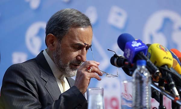 ولایتی: گاهی با یک سخنرانی روابط بهم می‌خورد