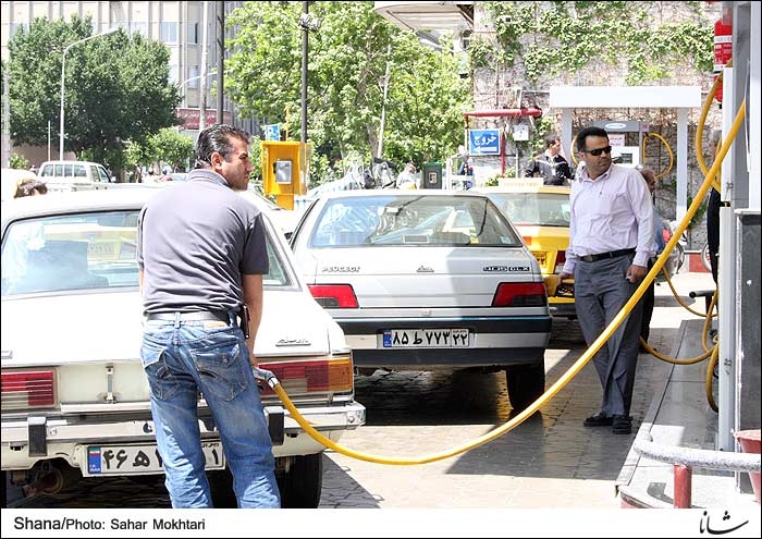 درکدام جایگاه های تهران می توان بنزین یورو4 زد؟
