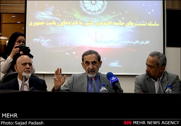 توضیحات ولایتی درباره درمان اقتصاد در 100 روز و حل مشکلات کشاورزی/ بیشتر از بقالی بانک خصوصی داریم