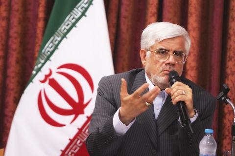 پیشنهاد تشکیل حزب اصلاح طلبان به محمدرضا عارف