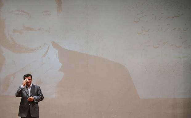 آینده سیاسی محمود احمدی نژاد/ سرنوشتی که کسی نمی داند چه می شود