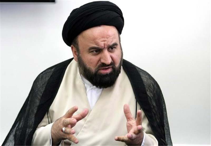 رئیس دفتر آیت الله مهدوی کنی: امیدواریم روحانی به حرمت لباسش بتواند شعارهایش را اجرایی کند رئیس دفتر آیت الله مهدوی کنی: امیدواریم روحانی به حرمت لباسش بتواند شعارهایش را اجرایی کند