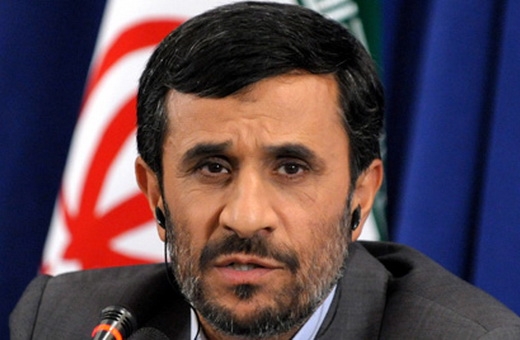 دستور احمدی‌نژاد برای بازگشایی هر چه سریع‌تر خانه سینما