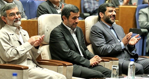 احمدی نژاد: نامه بوش را با وضو و حضور قلب نوشتم/ نیش‌های صدا و سیما برای ما نوش بود/7/