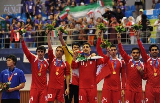 تصاویری از شادی ملی‌پوشان فوتسال پس از قهرمانی در آسیا