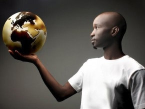 آفتاب رونق از اینجا طلوع می‌کند/قاره‌ای که باید از نو شناخت 