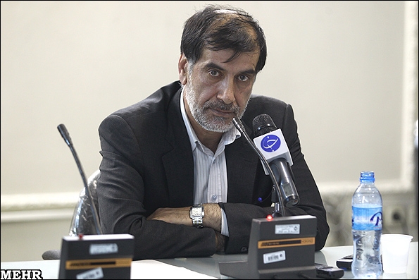 باهنر: احتمال می​دهم که مدعیان تقلب پشیمان هستند و باید به آنها فرصت اقرار داد