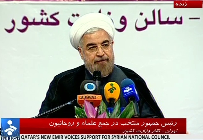 روحانی: چه بخواهیم و چه نخواهیم کارهای ما به عنوان مسئولان نظام به پای روحانیت نوشته می​شود