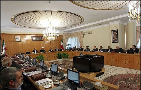 اولین مصوبات دولت یازدهم:لغو 10 مصوبه دولت قبل/تسریع ترخیص کالاهای اساسی/اصلاح قانون بودجه