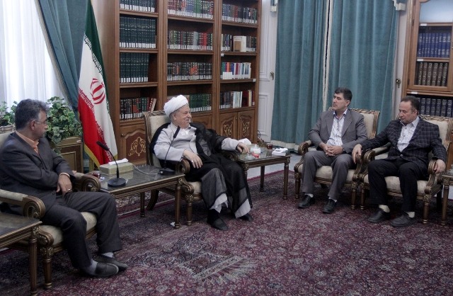 هاشمی رفسنجانی: دروغ، ریاکاری و فضای امنیتی نتیجه دوری از اعتدال بود