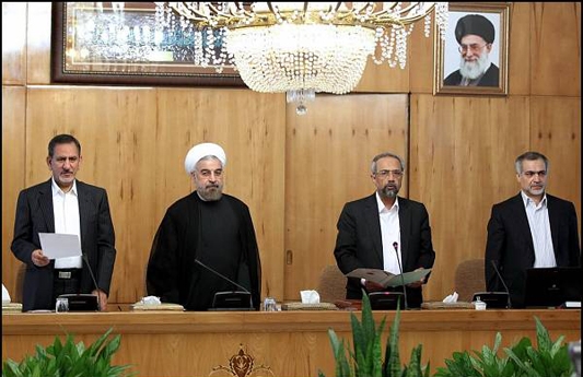 رئیس جمهور بعد از نشست هیات دولت: مسئولیت همه اعضای دولت بهبود معیشت مردم است