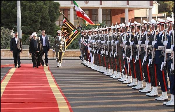 شرح نخستین روز از سفر روحانی به بیشکک در شش فریم