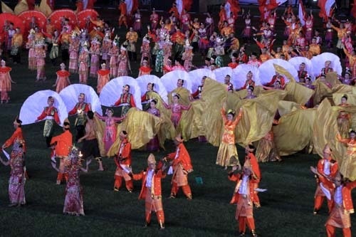 برگزاری مراسم افتتاحیه بازی های کشورهای اسلامی/ شروع ورزشکاران ایران با کاراته بانوان