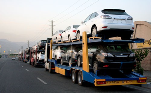 واردات 4296 دستگاه خودروی سواری در مرداد/ جدول گرانترین خودروهای وارداتی 