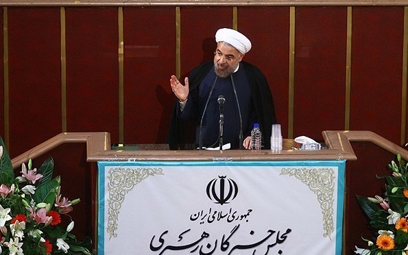 روحانی:این دولت قیم مردم نیست، خادم مردم است/دولت برای تامین منابع پرداخت یارانه‌ها برنامه‌ریزی کرده