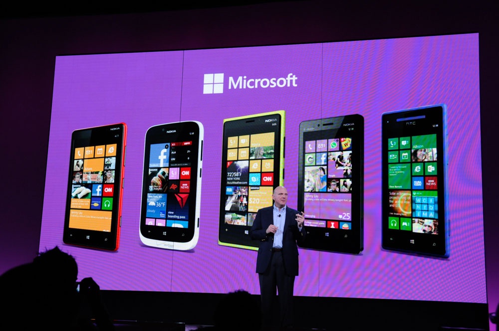 مایکروسافت به سامسونگ،سونی و هوآوی برای ساخت گوشی های ویندوزی پول داده