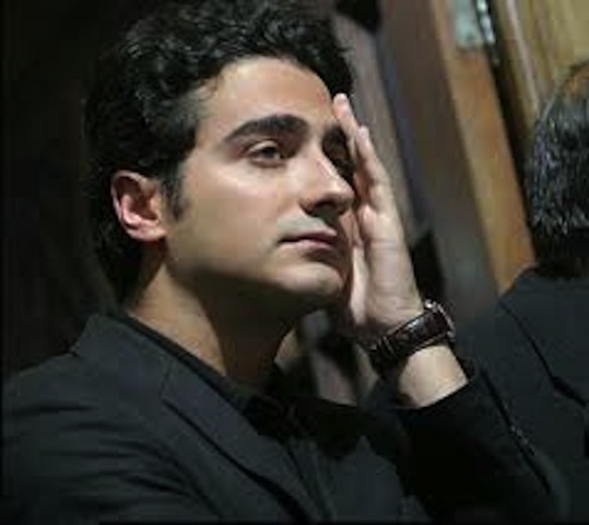 همایون شجریان برای «آرایش غلیظ» می‌خواند