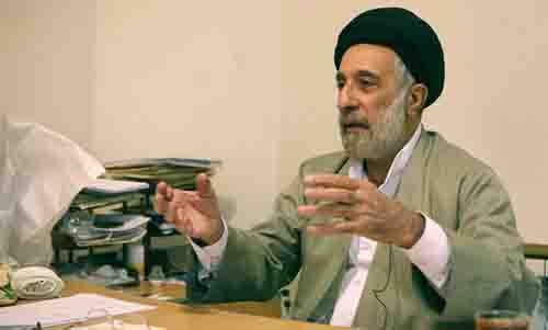 سیدهادی خامنه‌ای: عده‌ای مواضع و منافعشان را عین نظام تلقی می‌کنند