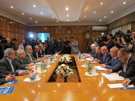 دیدار رییس کل گمرک ایران با وزیر اقتصاد و صنعت جمهوری آذربایجان/رایزنی برای آسان تر کردن تجارت