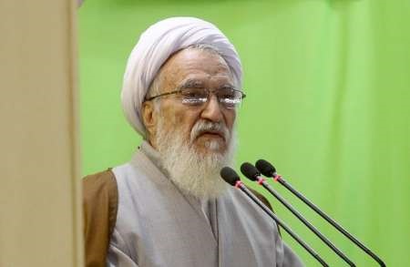 خطیب جمعه تهران خواستار اشد مجازات برای عاملان اسیدپاشی شد/ خدا نکند در ادارات ما زیرمیزی حاکم گردد
