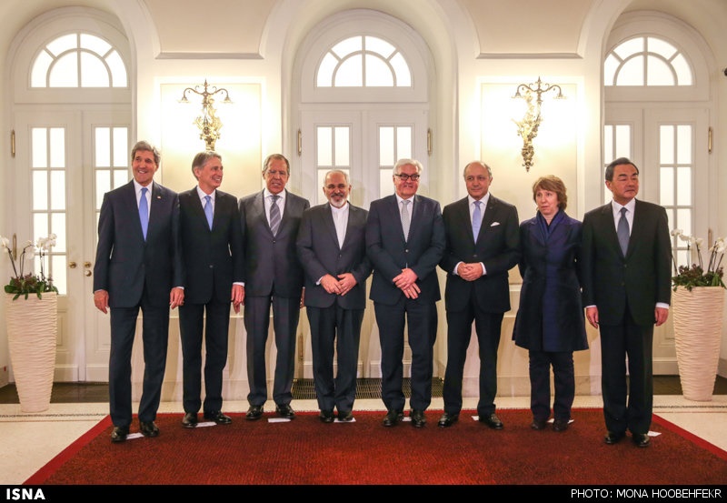 عکس یادگاری وزرای خارجه در آخرین روز مذاکرات وین 