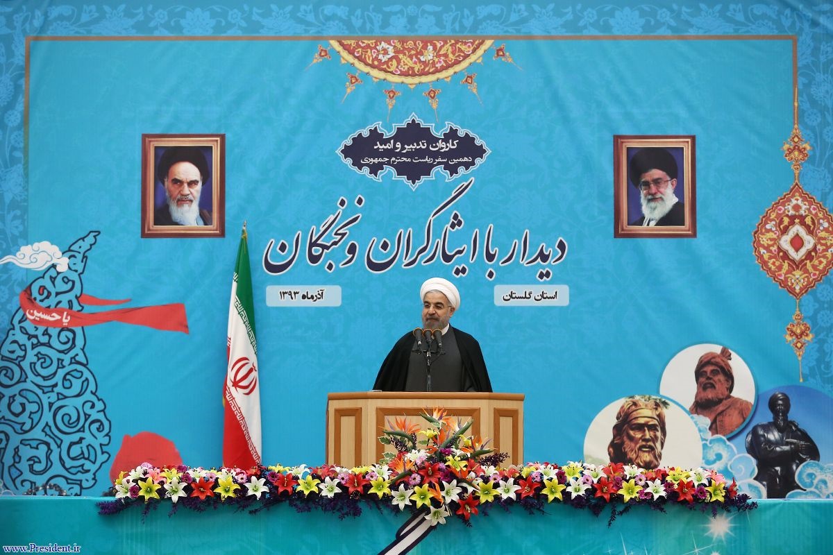 رئیس جمهور :ملت ایران ثابت کردکه ایثار دروازه پیروزی است/تاکید بر حضور موثر بانوان در عرصه مدیریتی
