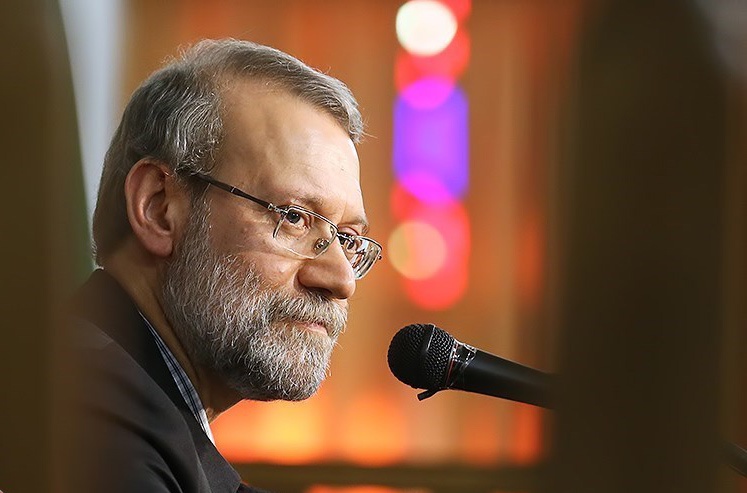 لاریجانی: ایران هوشیارانه مسیر مذاکرات را پیگیری می‌کند