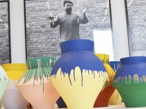 کوزه یک میلیون دلاری هنرمند جنجالی چینی شکسته شد