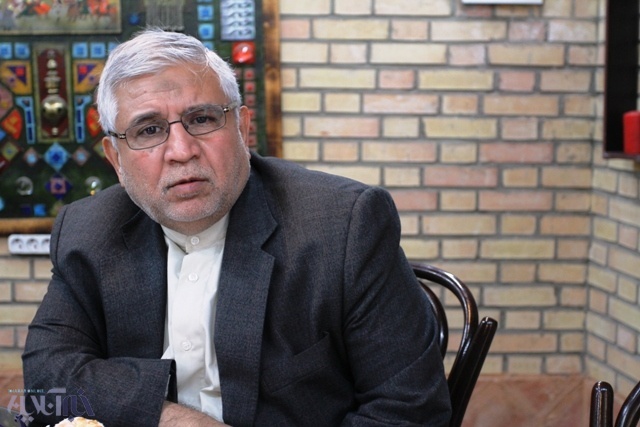 سفیر ایران در آذربایجان: وزن سیاسی ایران در منطقه می تواند مانع جنگ شود