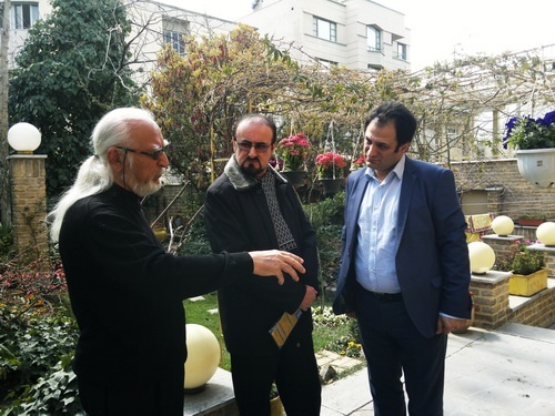 مختاباد: زرین‌کلک‌ها باید در وطن بمانند / هنرمندان آبروی شهر تهران هستند