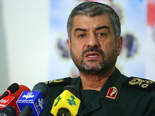 سرلشگرجعفری:سپاه باید الگوی سازمانی برای دیگر سازمان ها در اسلامی بودن باشد