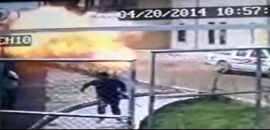 انفجار یک تروریست مقابل دانشگاه امام کاظم (ع) 