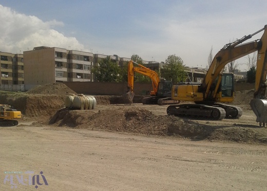 حقانی: شورای عالی شهرسازی پروانه ساخت و ساز در بوستان مادر را باطل کند