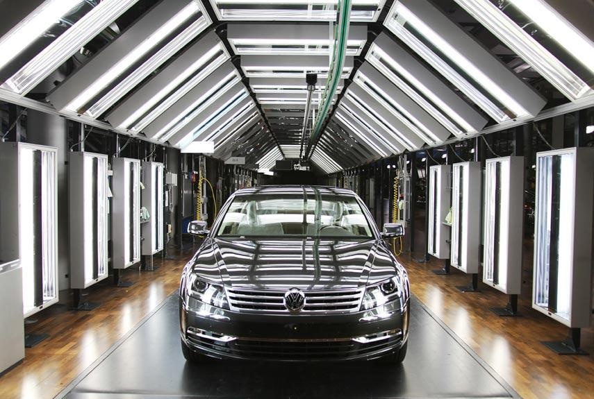 کدام صنایع جهان بیشترین میزان سود را به همراه دارند/ صنایع خودروسازی و سرگرمی رونق می گیرند