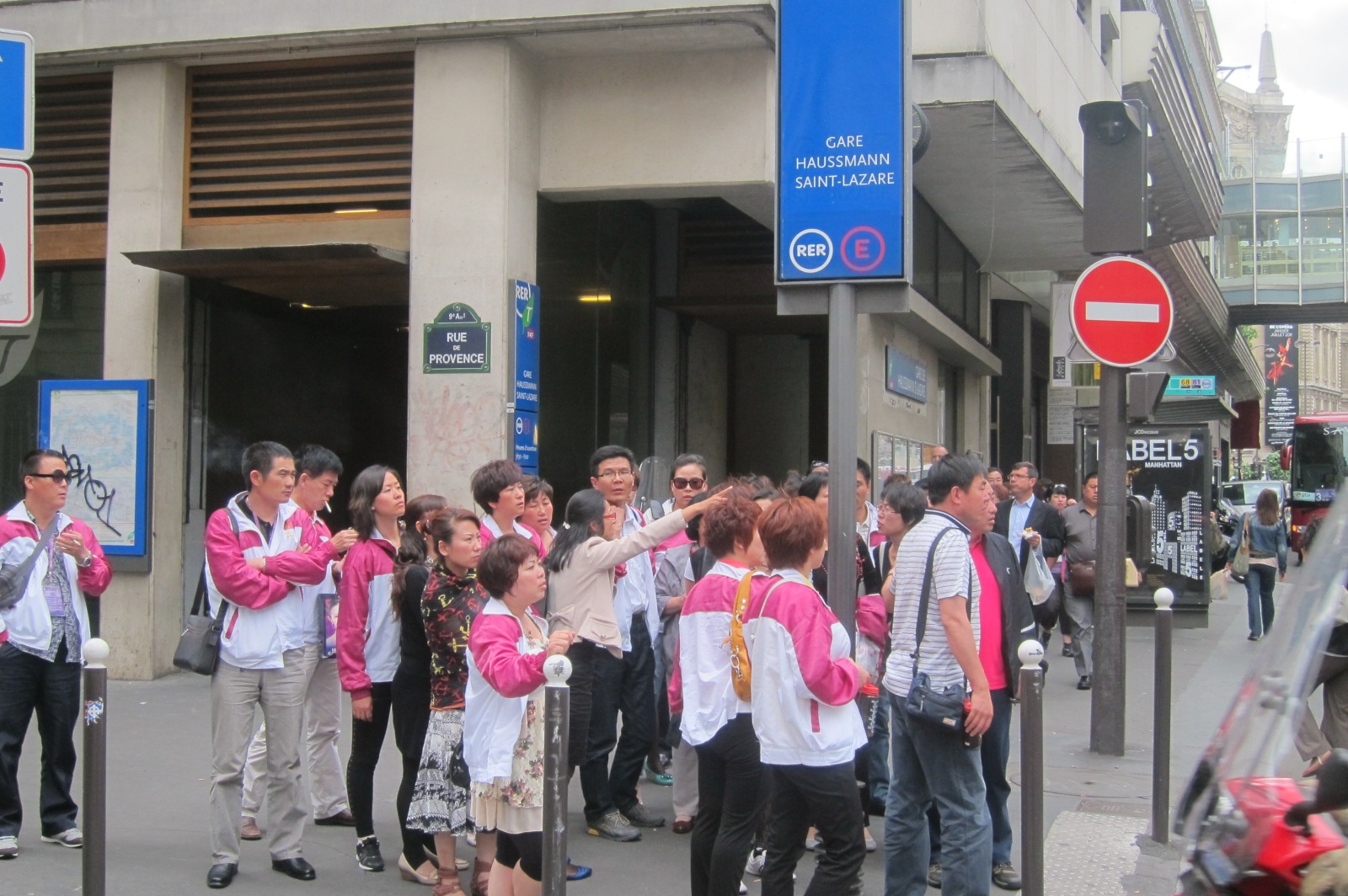 تعداد کل گردشگران جهان چه قدر است؟ / سهم ایران چند درصد است؟