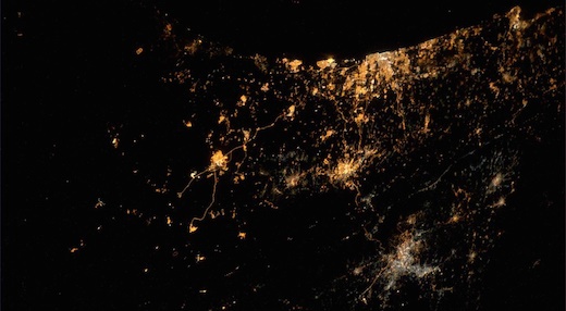 غم‌انگیزترین تصویر فضایی از زمین: شبانگاه غزه