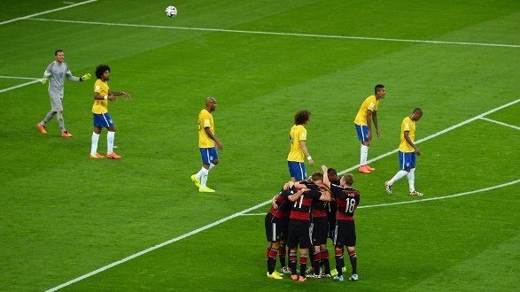 483 نفر برد 5 بر صفر آلمان مقابل برزیل را پیش بینی کرده بودند!/نیلسون:کارشان درست است