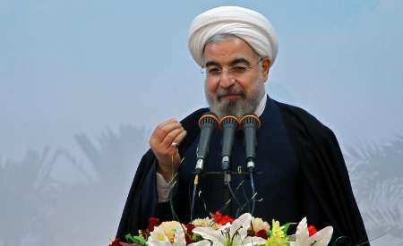 روحانی: برخی فکر می کنند حمایت از دولت چیز بدی است