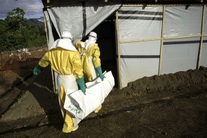 همه‌گیری ابولا در غرب آفریقا، جهان را تهدید نمی‌کند