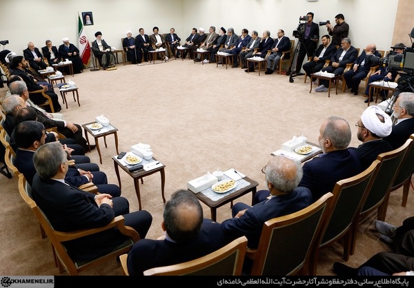  توصیه های مقام معظم رهبری به دولت در اولین سال استقرار