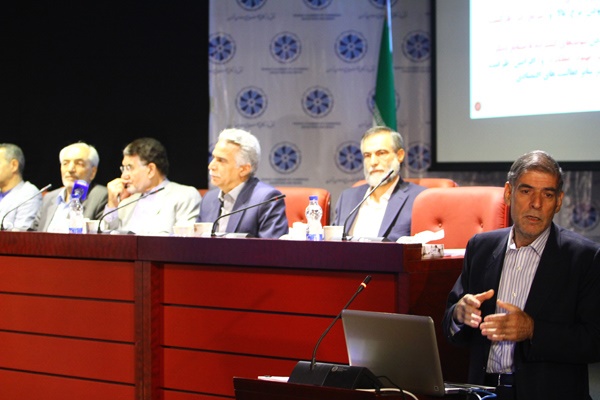 دبیر کل اتاق تهران عنوان کرد: پیشنهاد هایی برای اصلاح بسته سیاستی دولت