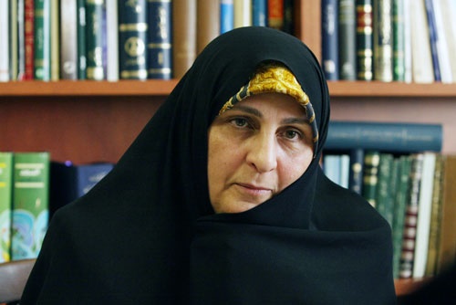 عروس امام خمینی: از دایی موسی یاد گرفتم که همه بی حجاب ها بی دین نیستند