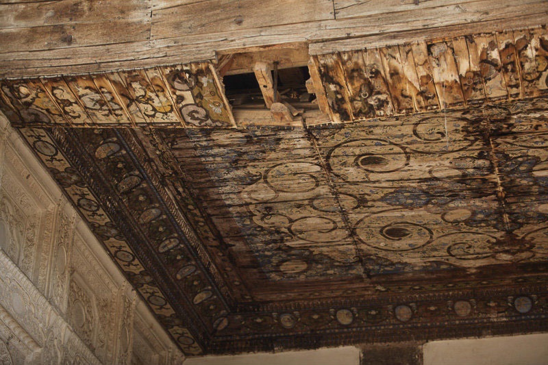 تخریب یک خانه تاریخی تعلق به دوران زندیه در شیراز