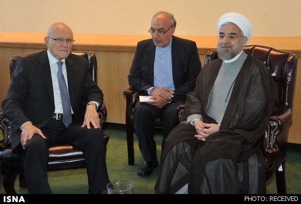  روحانی: خشونت و تروریسم مشکل اصلی منطقه خاورمیانه است