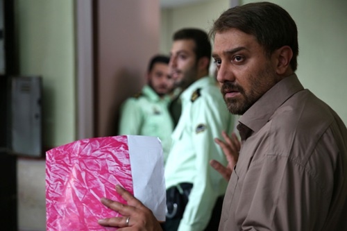 تازه ترین تصاویر برزو ارجمند، لیلا اوتادی، امیرحسین آرمان و همایون ارشاد در سریال «زخم»