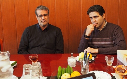 منصور قنبرزاده:منصوریان سال بعد هم سرمربی تیم ما است/با هزار ترفند،نفت را در تهران نگه داشتیم