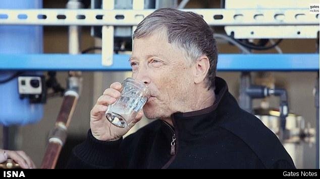 چرا ثروتمندترین مرد دنیا از آبی نوشید که حاصل بازیافت فضولات انسانی بود؟