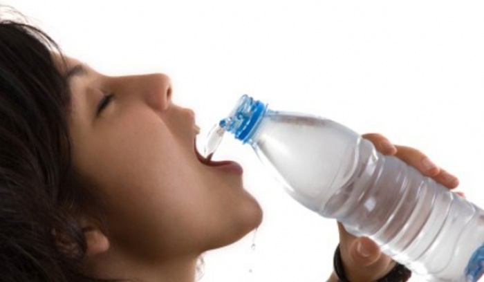 هشدار درباره نوشیدن آب سرد بعد از ورزش