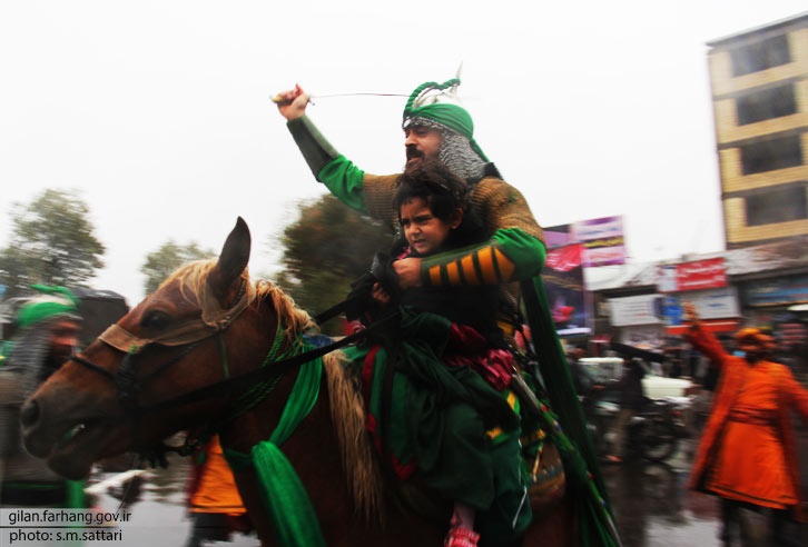 تعزیه‌خوانی در تئاترشهر